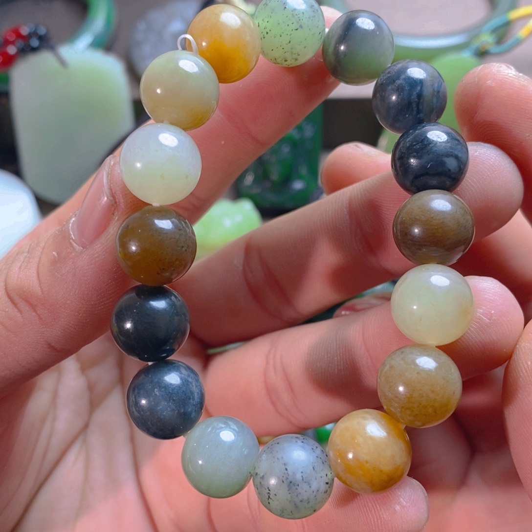 未镶嵌手链和田玉（糖玉）