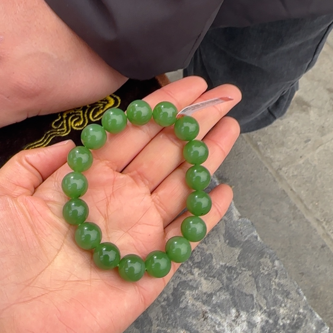 和田玉未镶嵌手链俄碧果绿卡12