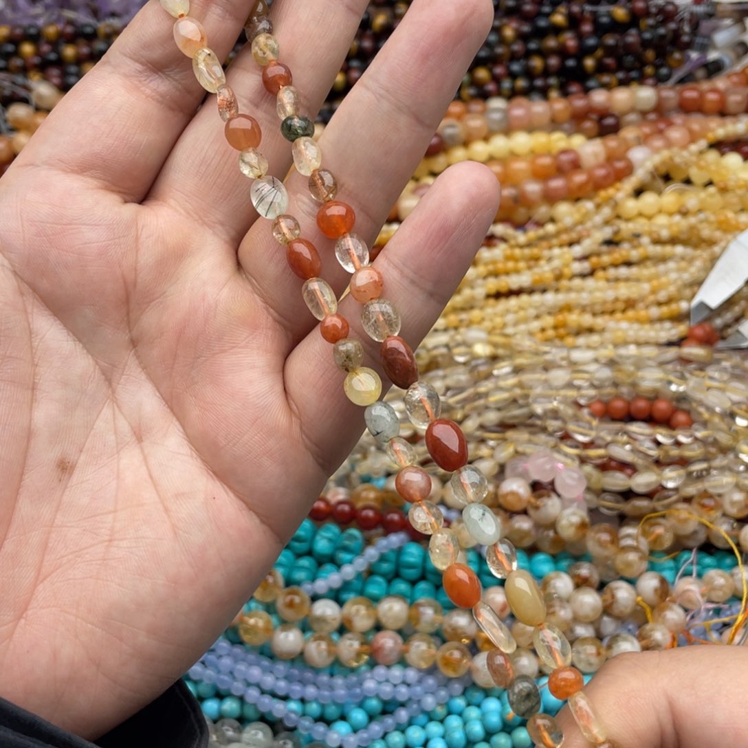 玛瑙/玉髓珠宝半成品未镶嵌一条装6mm彩发晶随行