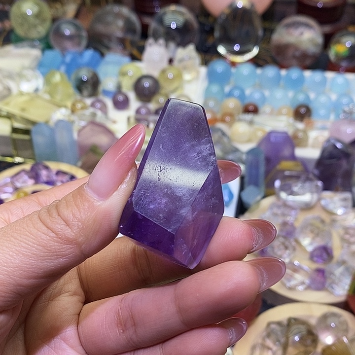 水晶未镶嵌珠宝半成品