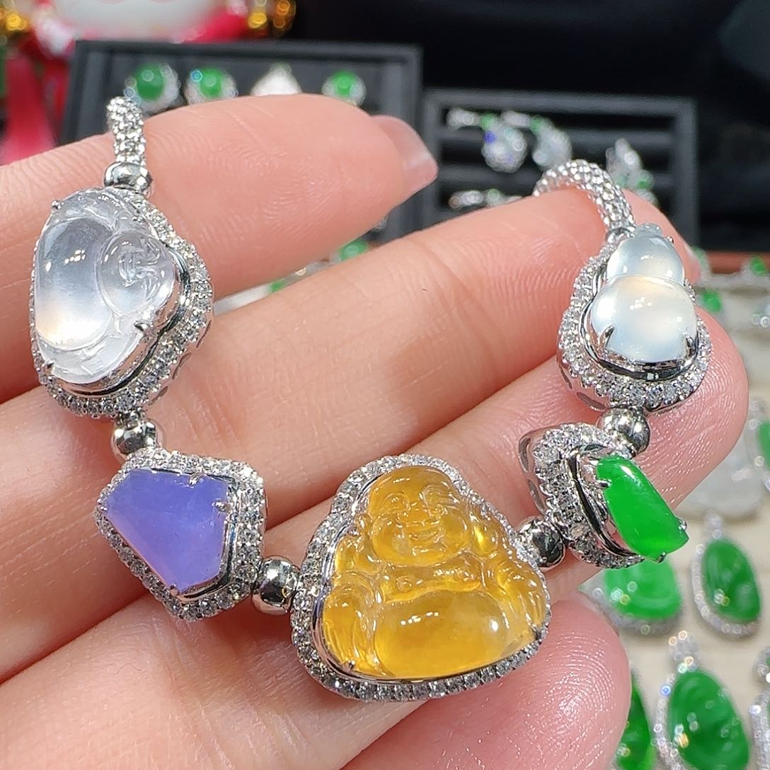 翡翠吊坠(不含链)18K金镶嵌