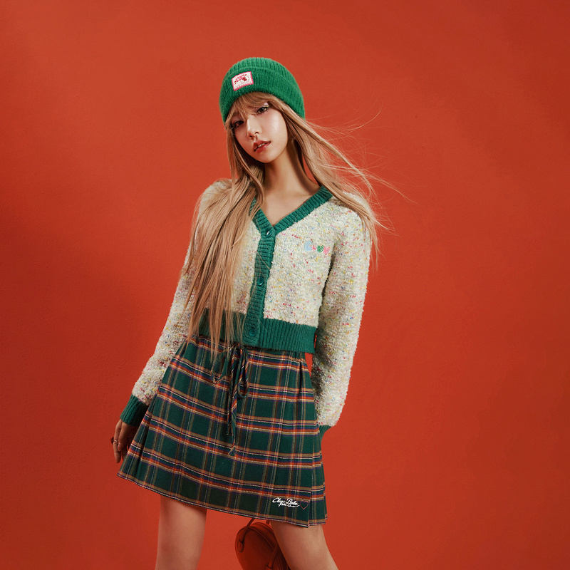 008V【云C专属】CHUU字母刺绣设计撞色拼接气质韩系针织衫-F