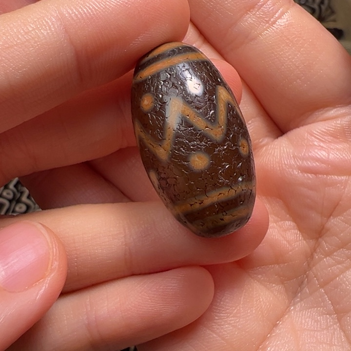 雪***杉玛瑙/玉髓未镶嵌颈饰