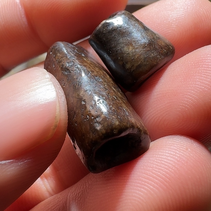 和田玉（糖玉）颈饰未镶嵌心****杵