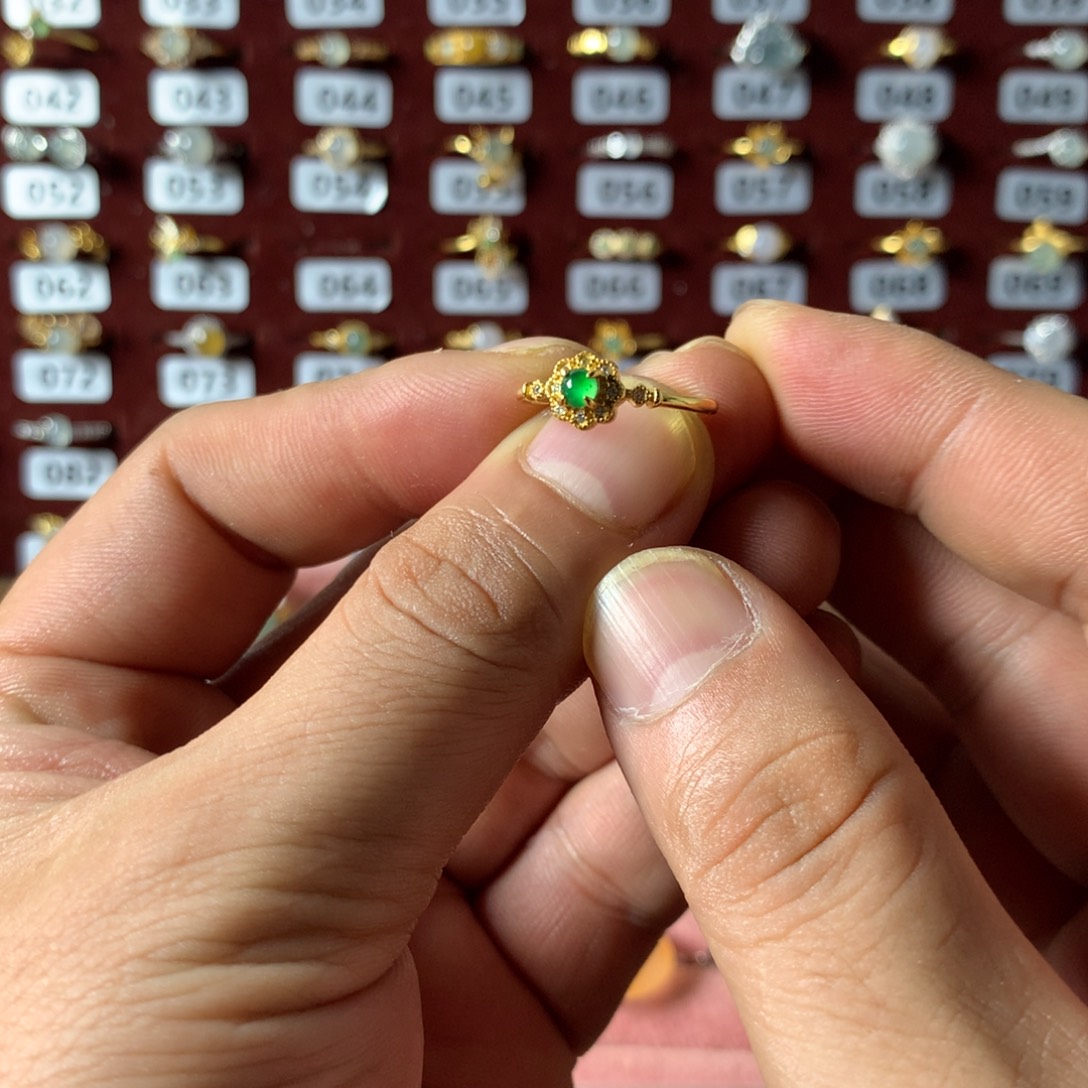 L***y翡翠银S925镶嵌戒指731