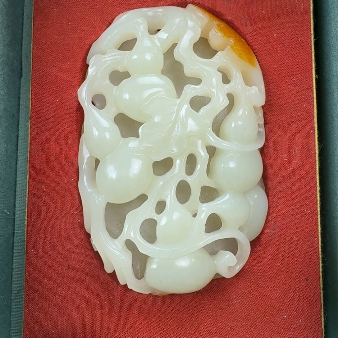 未镶嵌和田玉挂件
