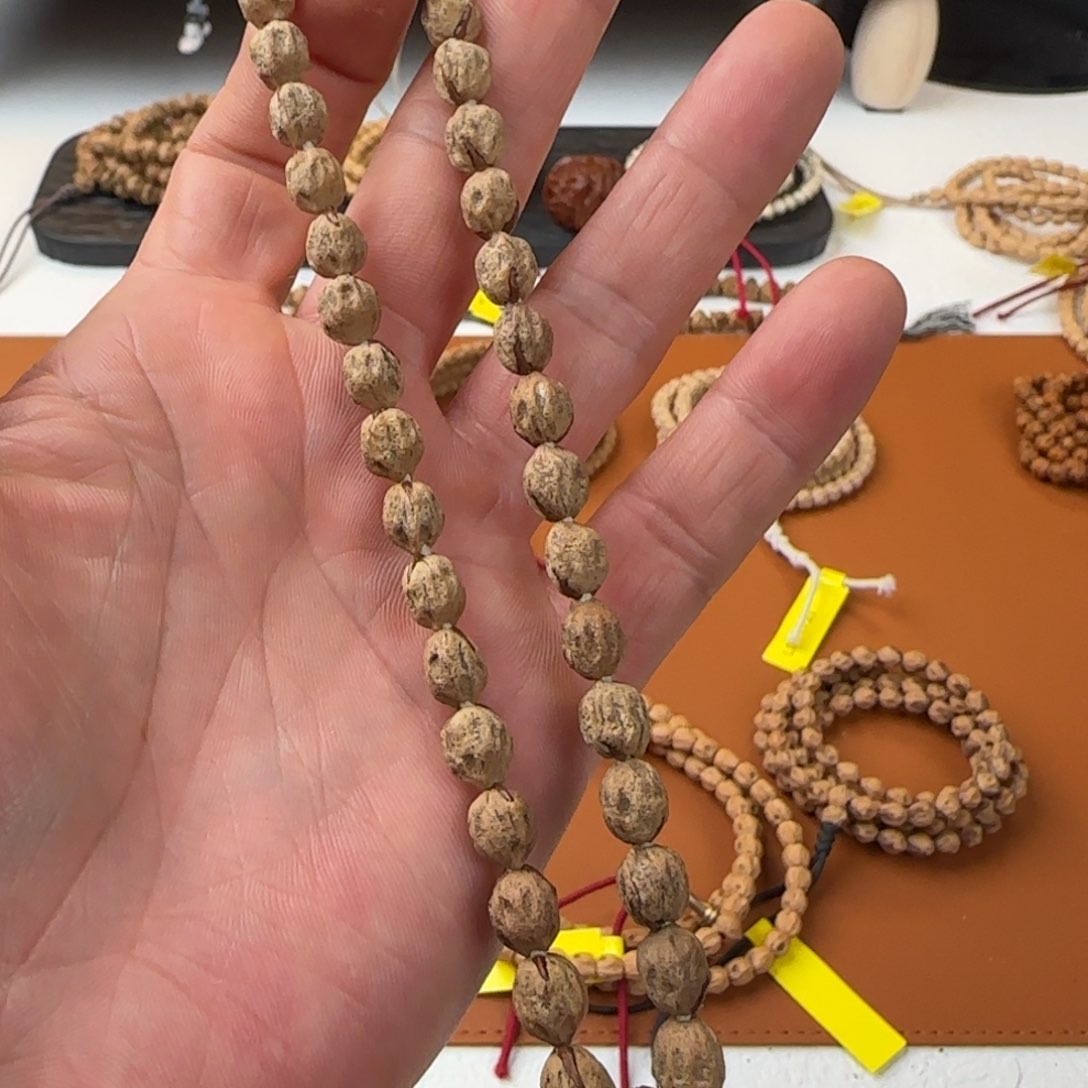 柏香籽/百香籽吊坠双面对眼尸陀林原装