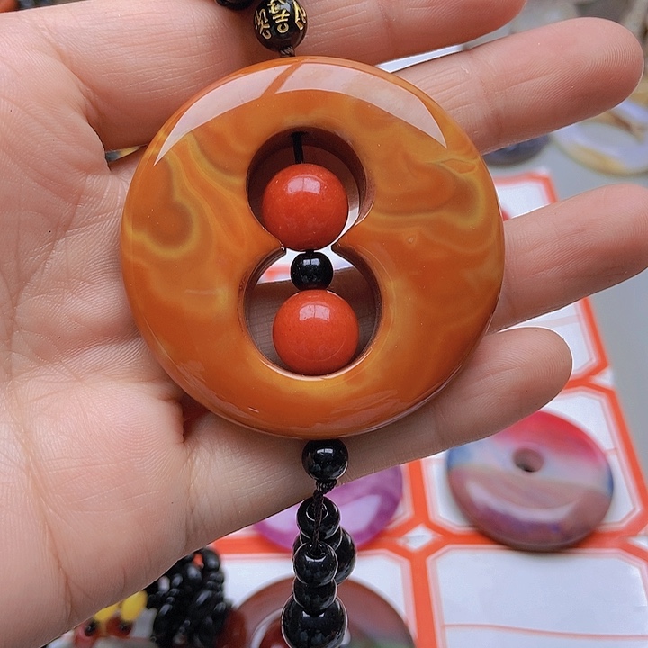 【闪购商品】未镶嵌玛瑙/玉髓珠宝半成品担**月