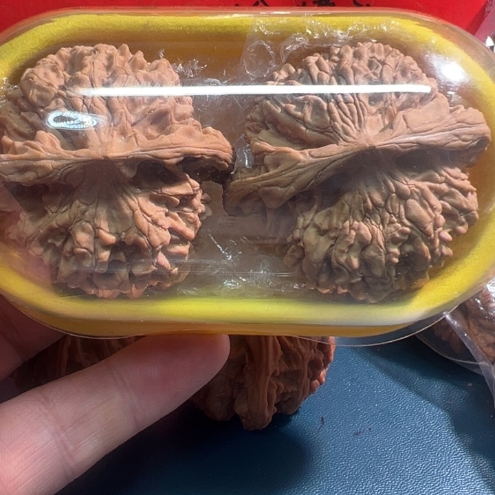 鱼***灵大叶紫檀（黑酸枝木类）