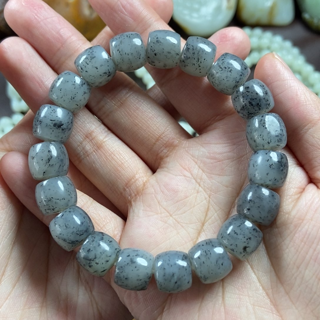 和田玉把件未镶嵌