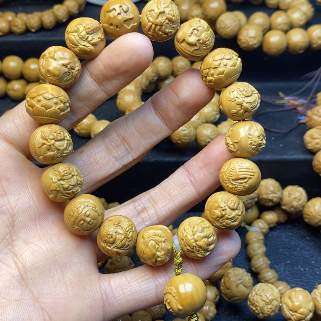 鱼***･猴头核桃吊坠直播间