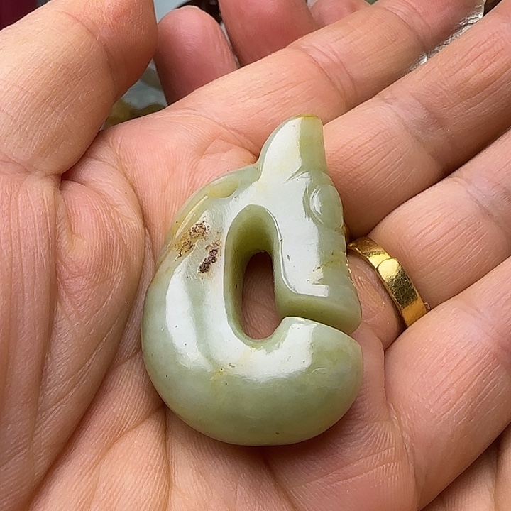 和田玉未镶嵌吊坠(不含链)