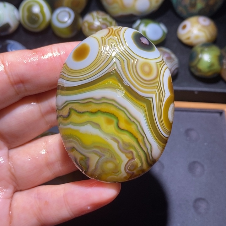 未镶嵌玛瑙/玉髓珠宝半成品6