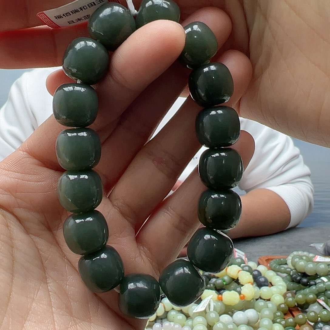 和田玉手串未镶嵌14且末