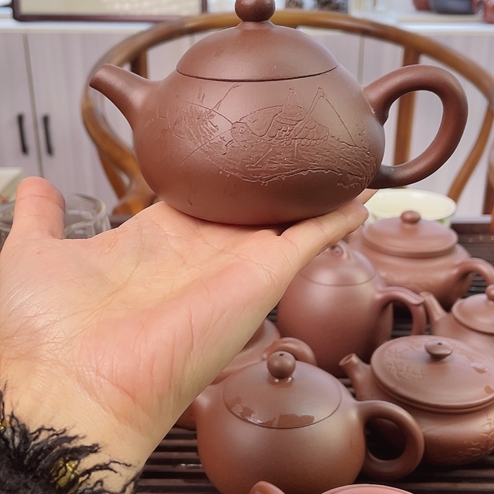 经****茶壶紫砂半手茄瓜