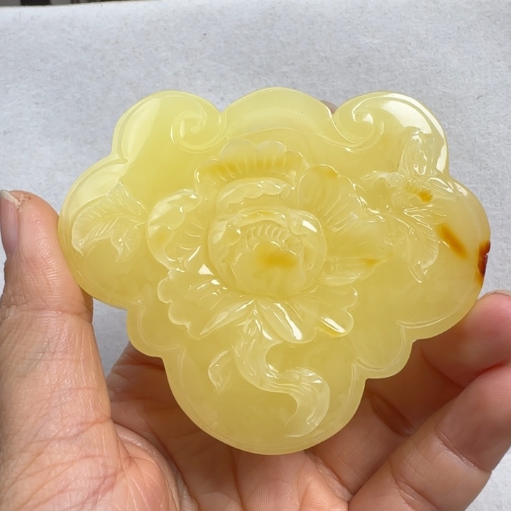 蜜蜡珠宝奇石未镶嵌