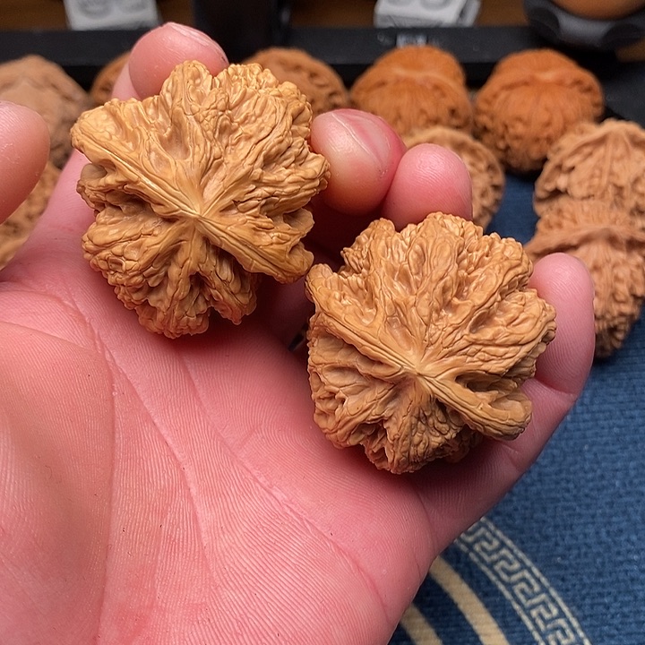 文玩核桃吊坠粗筋45修