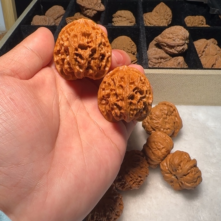 把件文玩核桃原装苹果圆