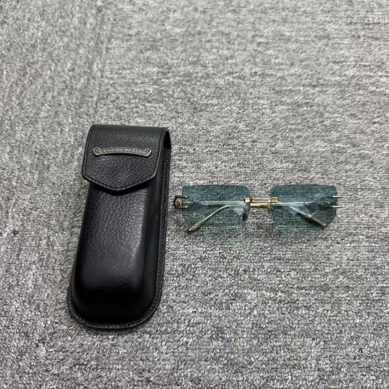 99新 Chrome Hearts/克罗心 无框眼镜/编码19799