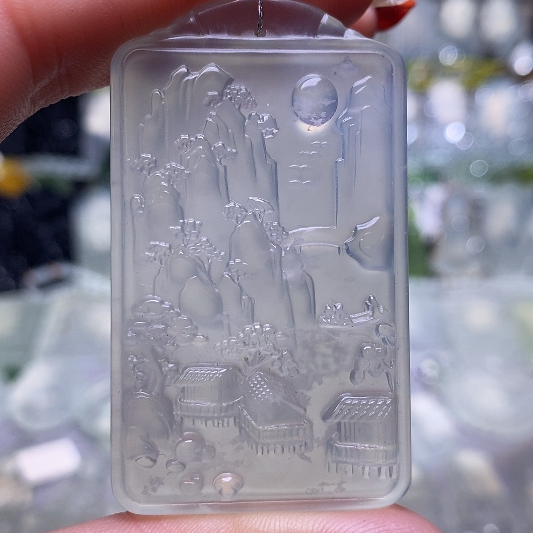 蛇纹石玉颈饰未镶嵌，