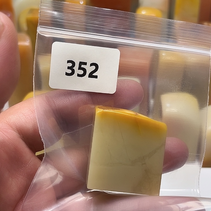 莲***淼老挝石老挝石北部黄