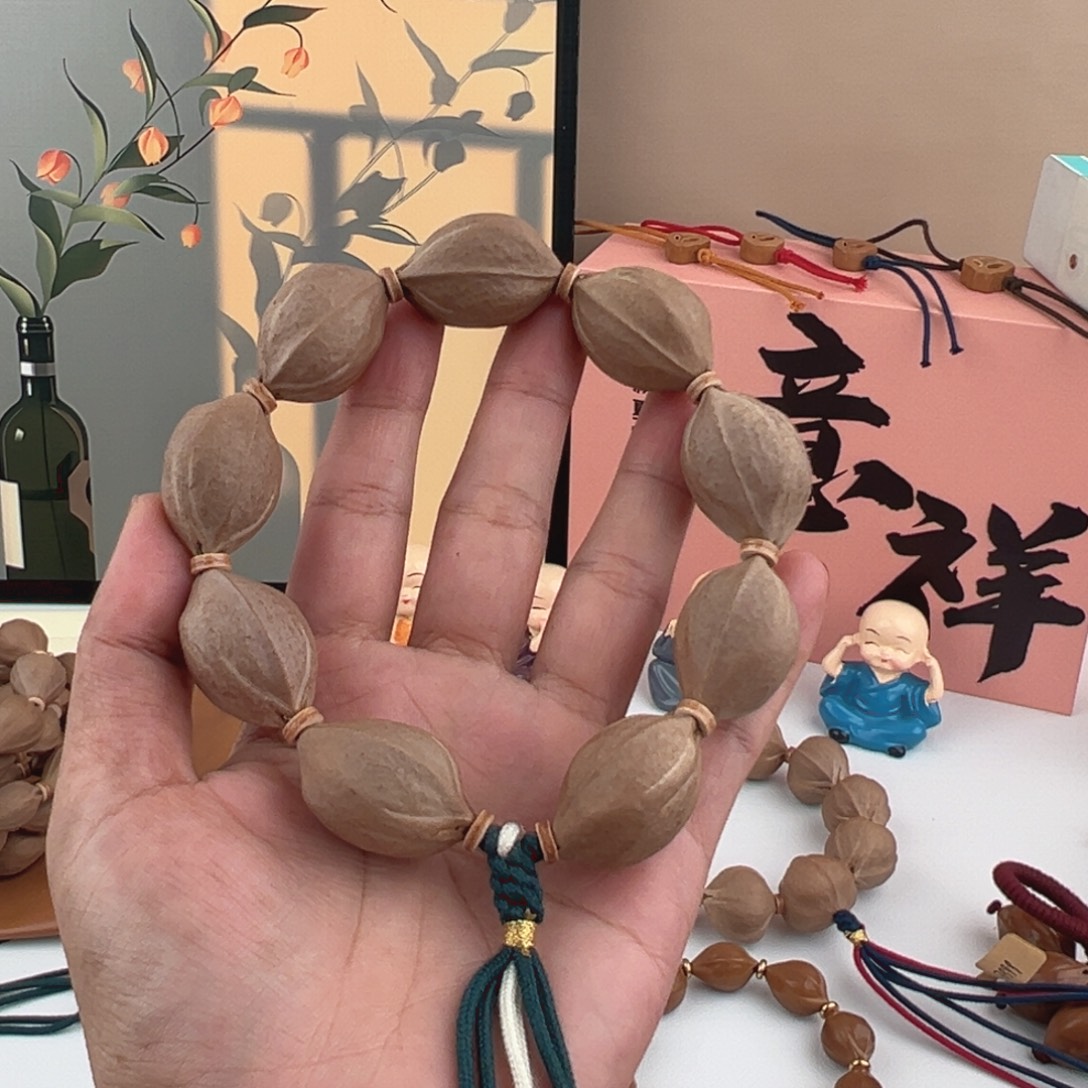 橄榄核吊坠梅林铁核19×29去霜发货