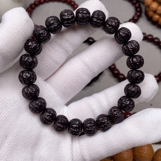 ?*猴头关的一个小镇上