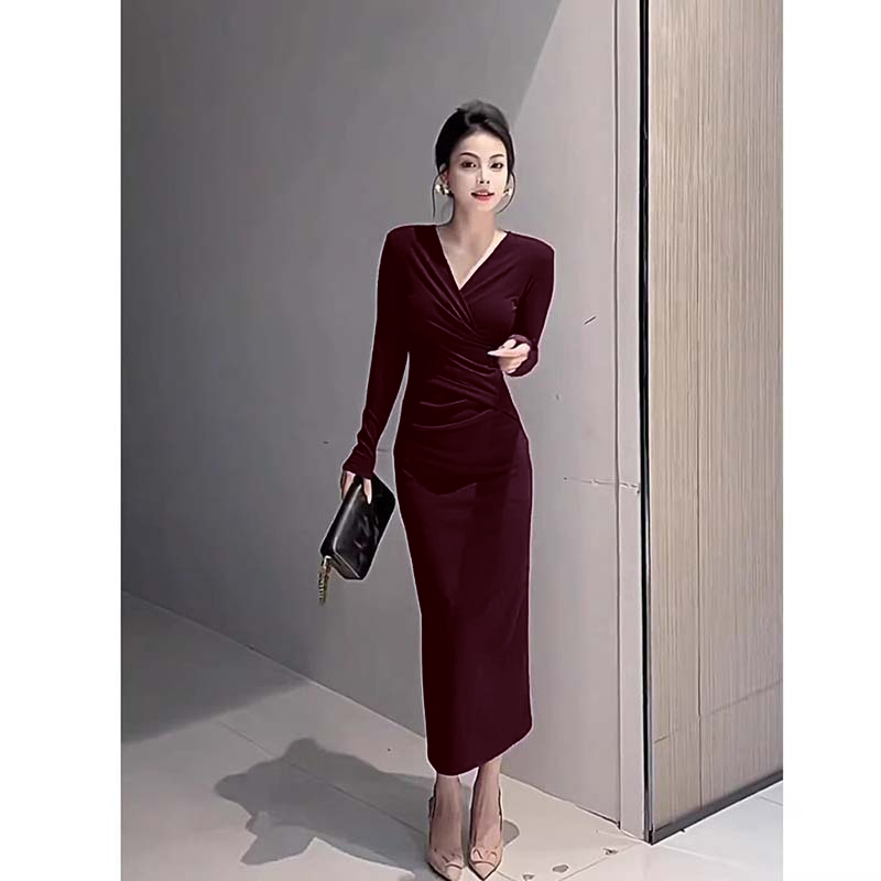 名媛冷淡系独特别致v领连衣裙轻熟风性感紧身长裙D4153