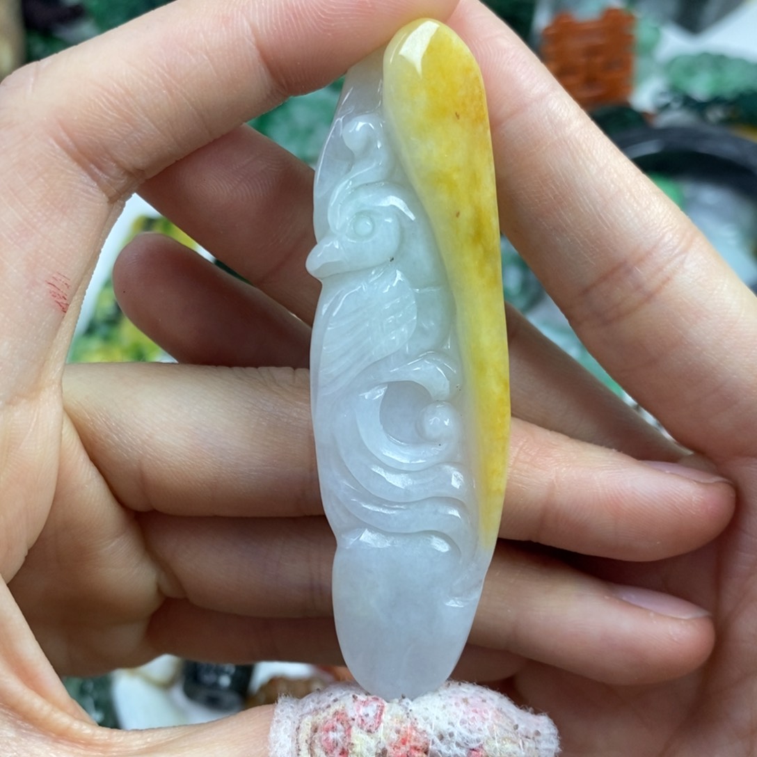 翡翠颈饰未镶嵌吊坠