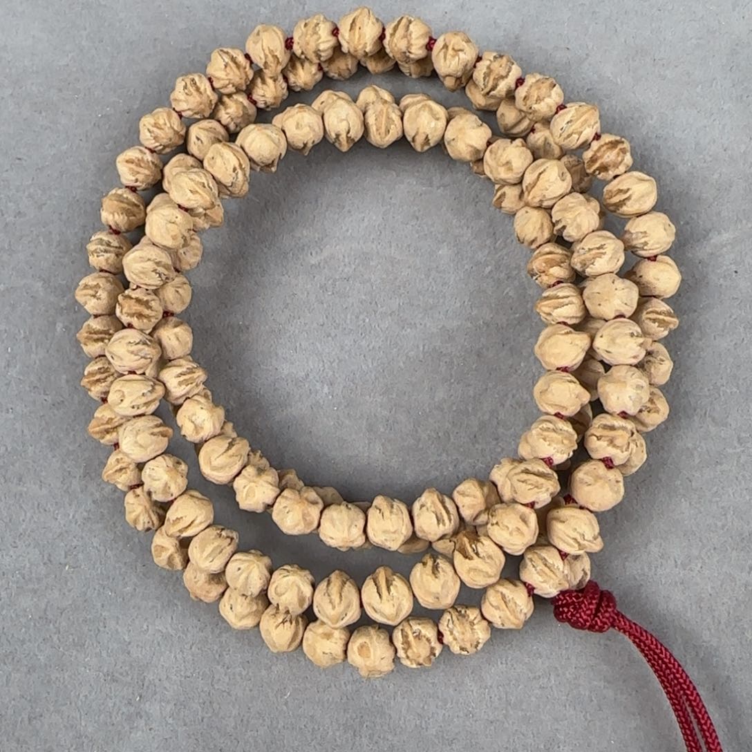 柏香籽/百香籽吊坠天**路