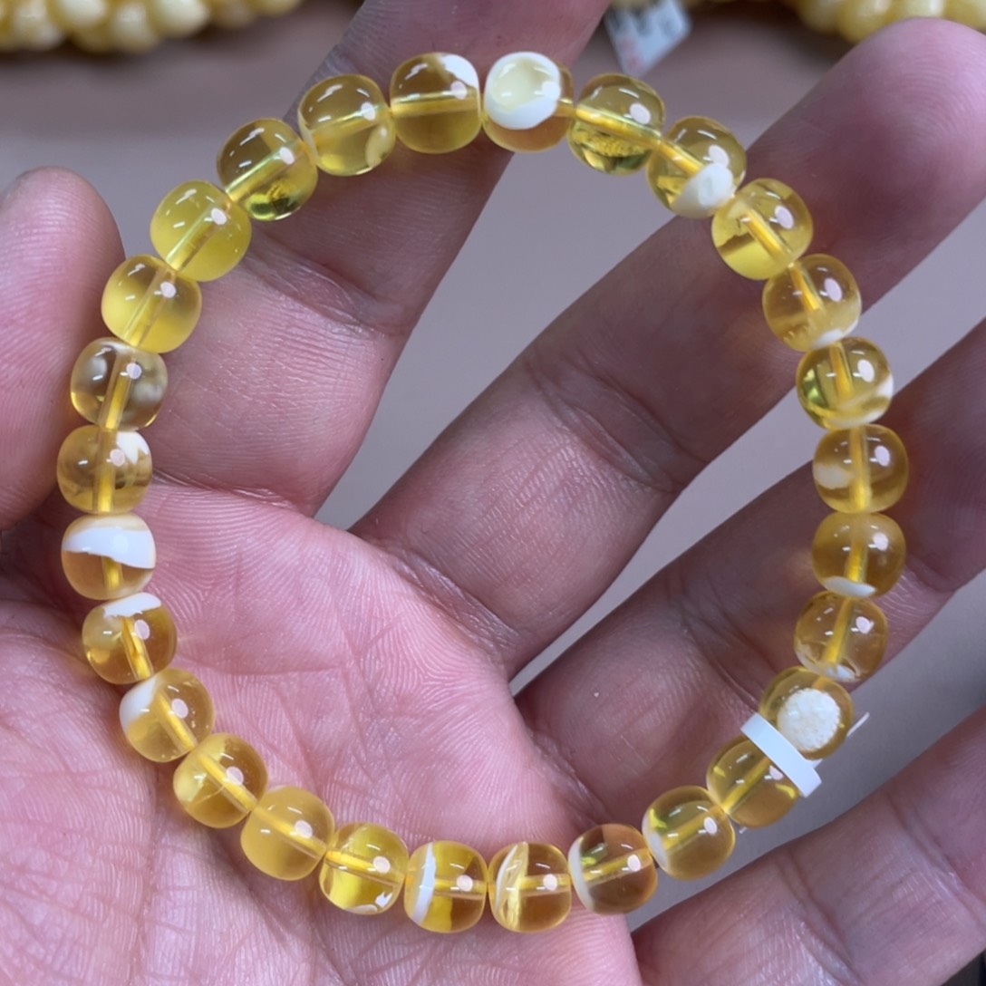 琥珀裸石未镶嵌14100000000