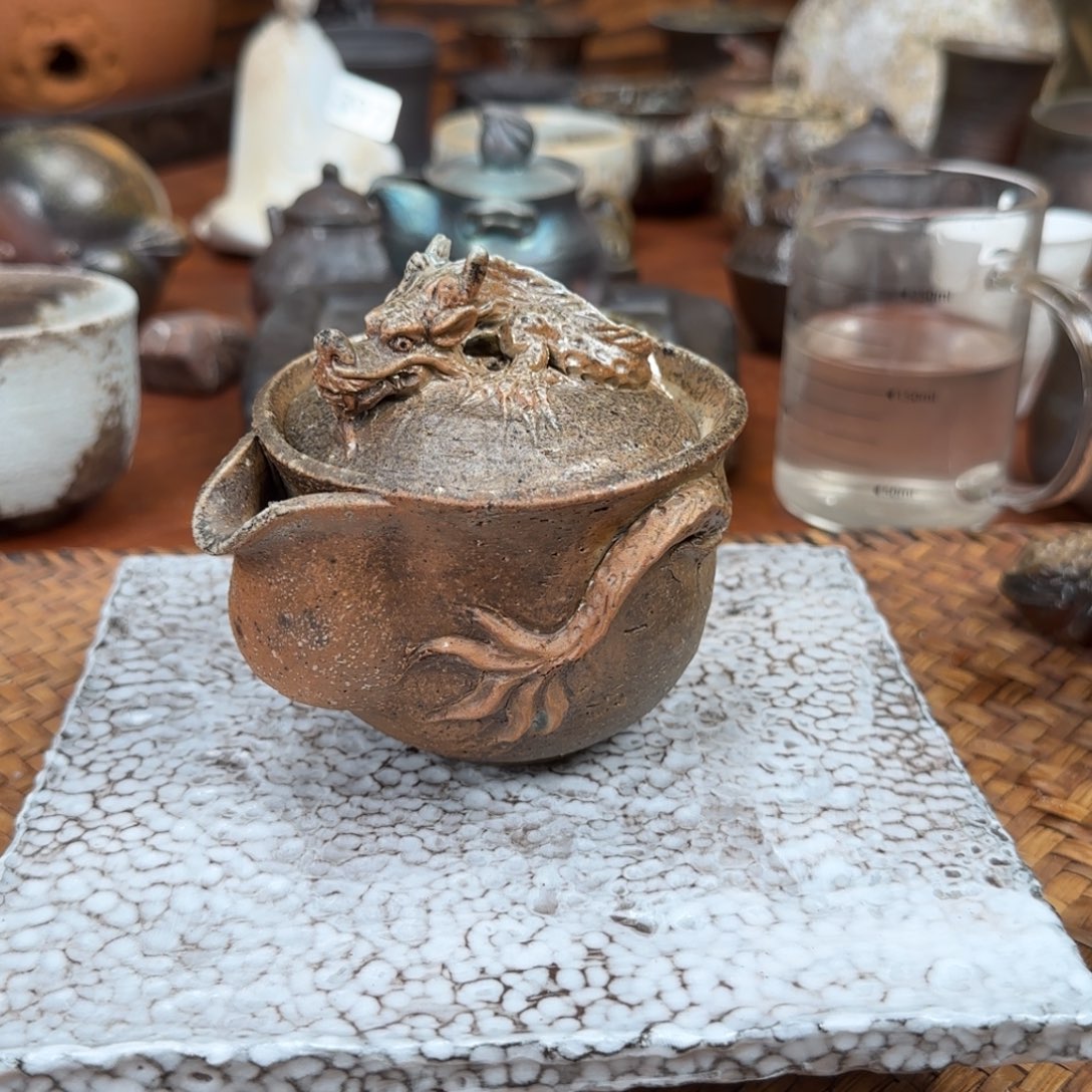 摆件柴烧的一个龙宝瓶啦