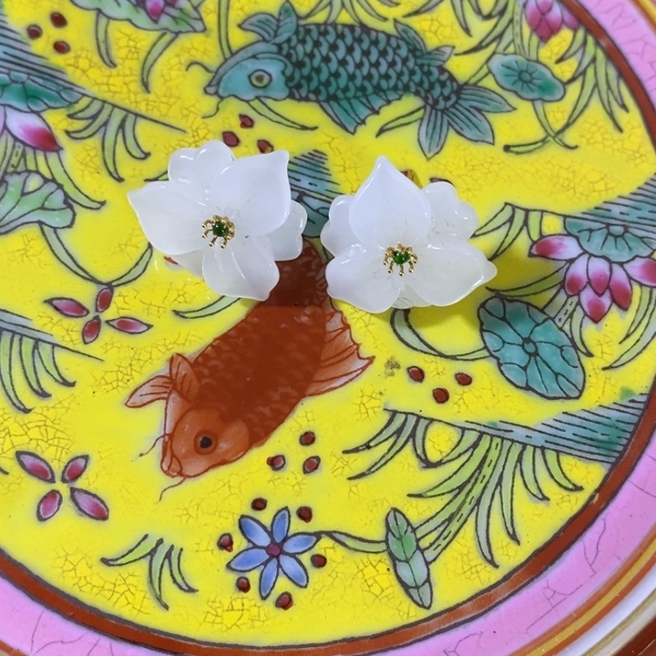 q***g精品小件精品小件