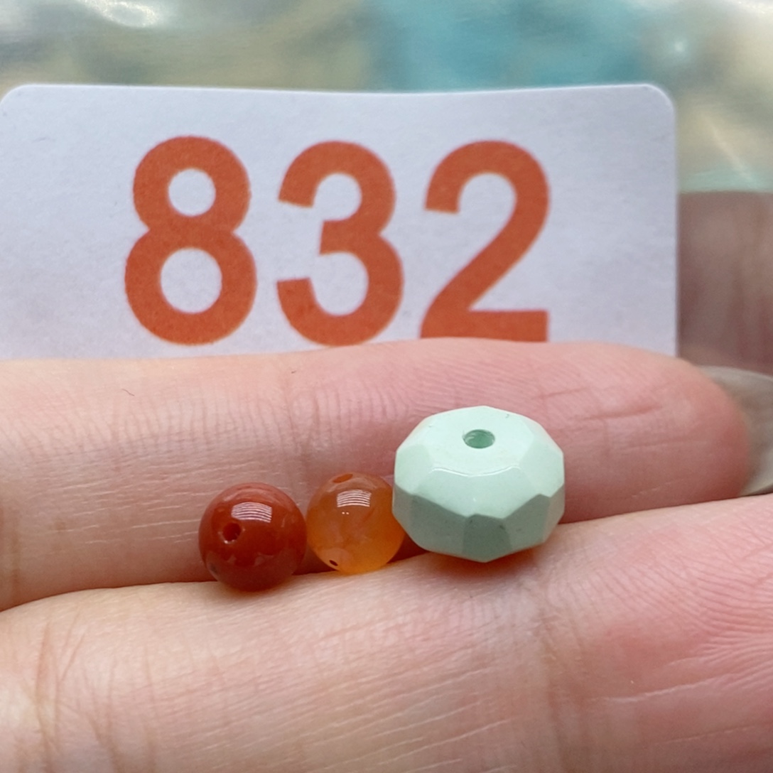 南红玛瑙未镶嵌珠宝奇石