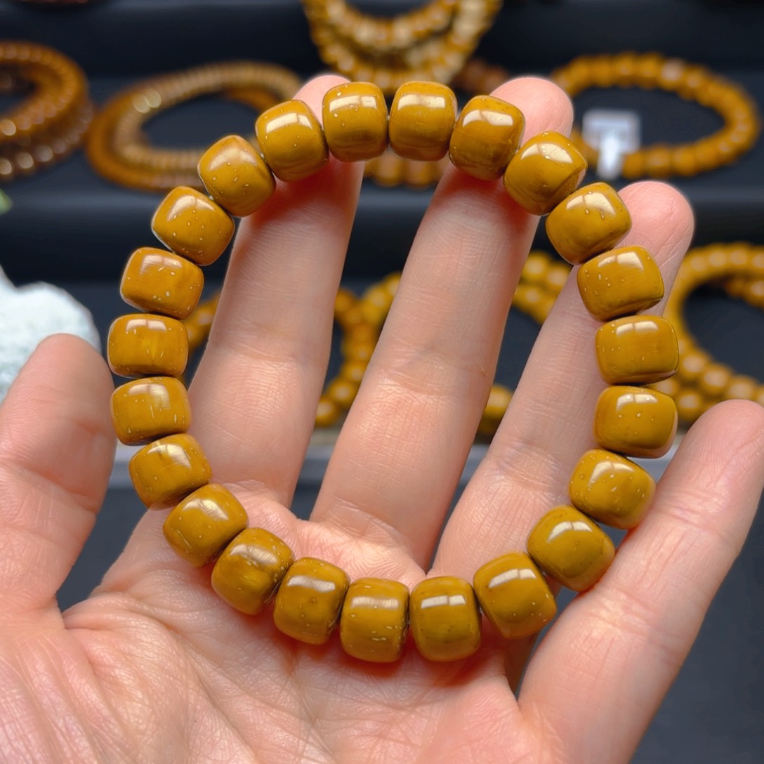 【闪购商品】菩提紫金鼠老型手串