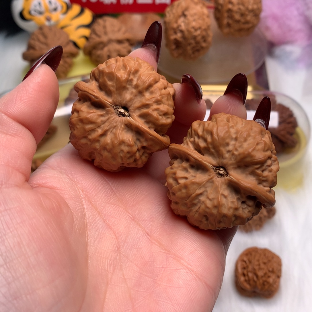 ****嗡把件文玩核桃38肚40三角蛙