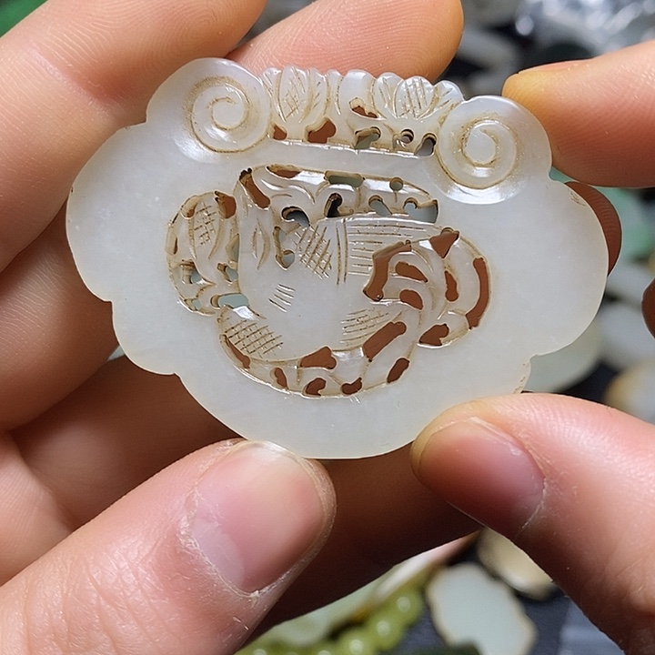 和田玉（糖玉）未镶嵌颈饰