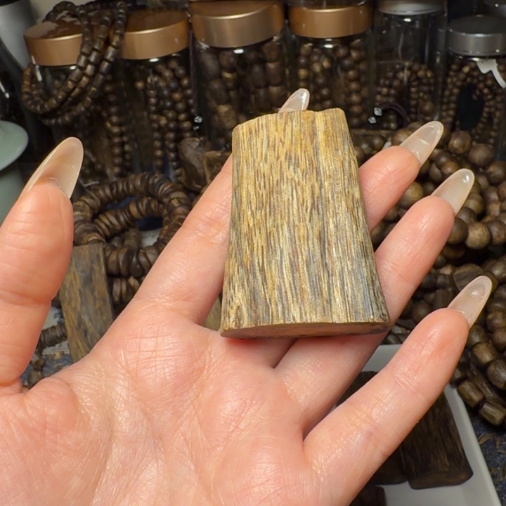 树脂制品S****1张勺子树心油老料