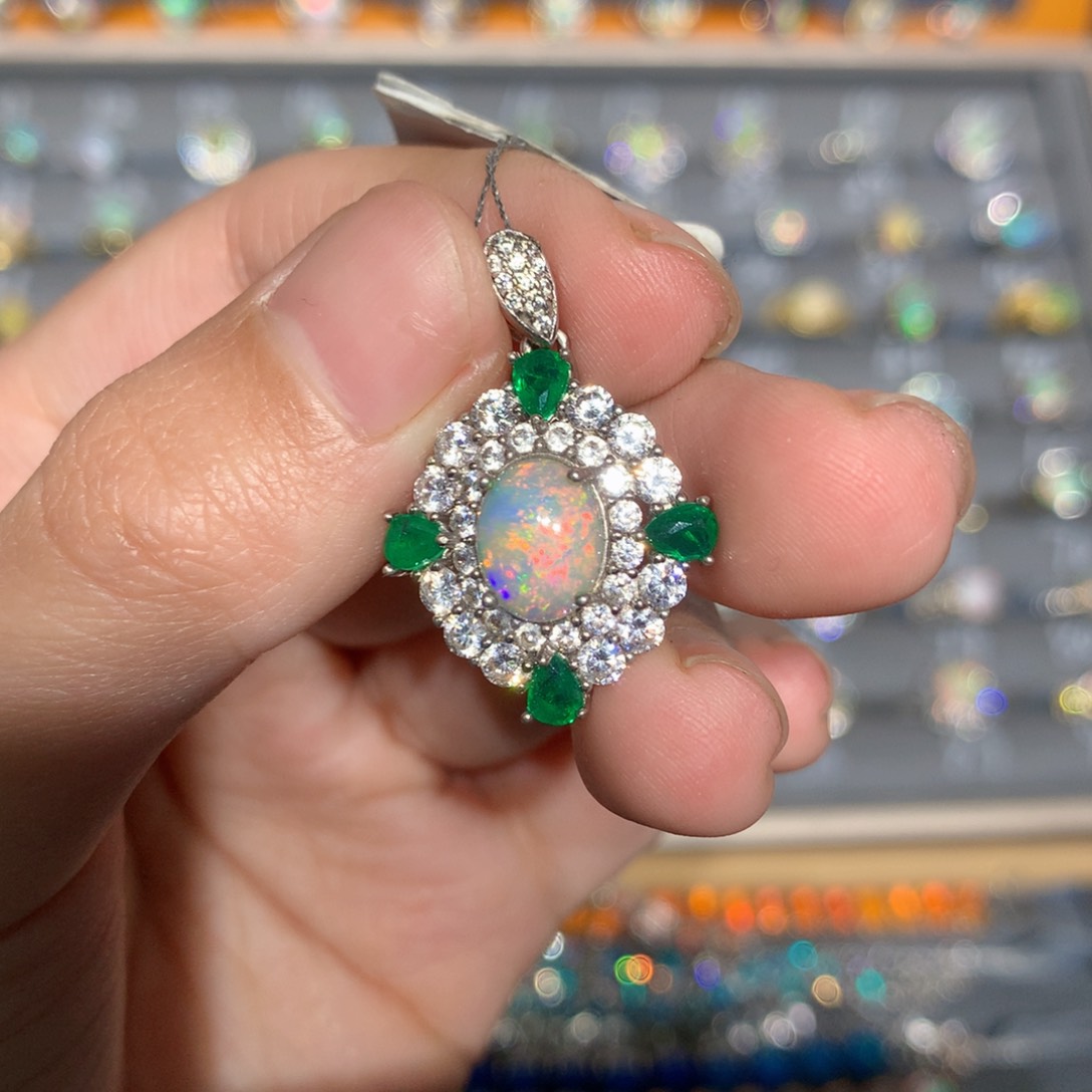 银S925镶嵌欧泊欧泊吊坠y