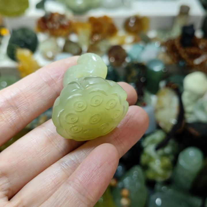 未镶嵌岫玉挂坠款式