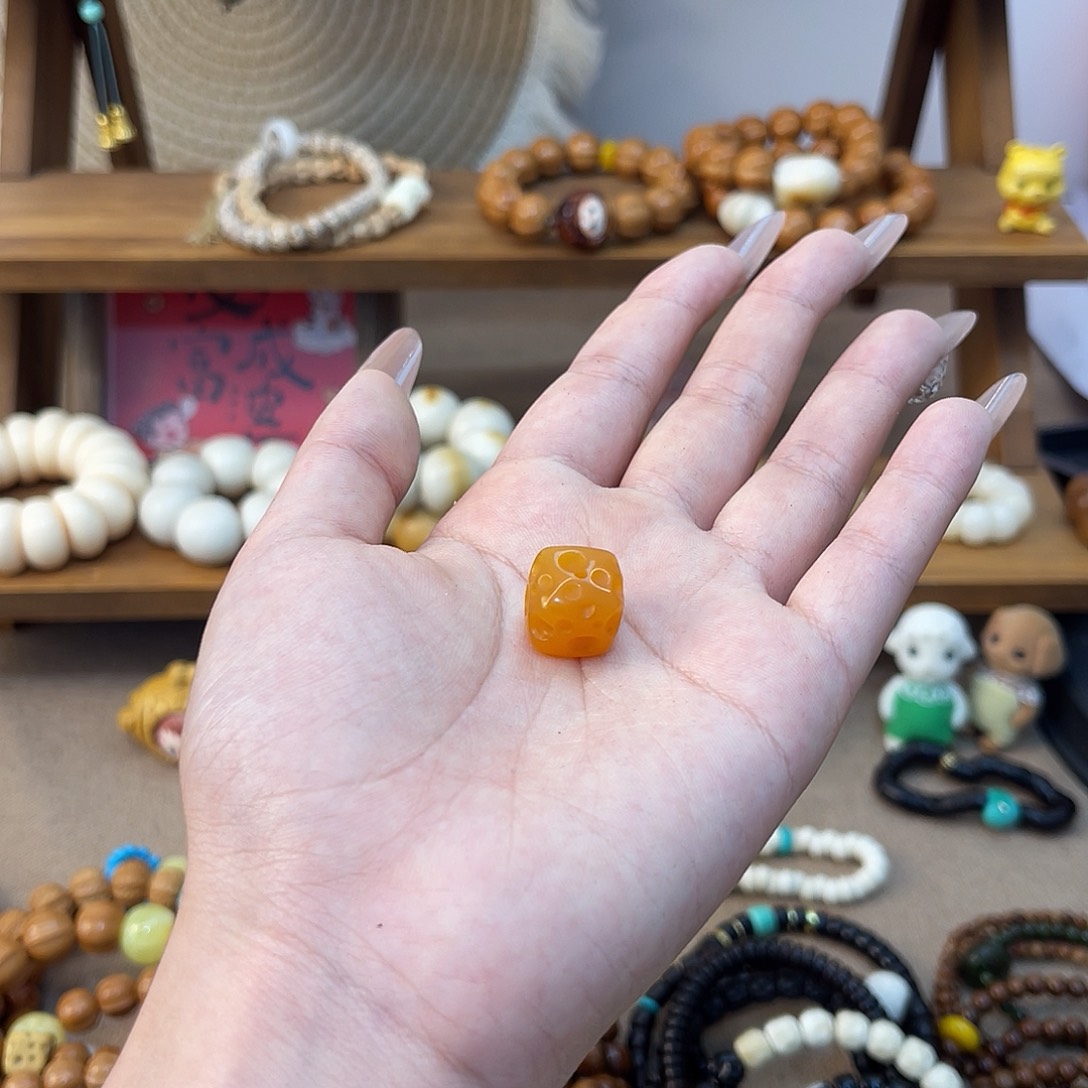 浅***草吊坠菩提根/象牙果配饰一个