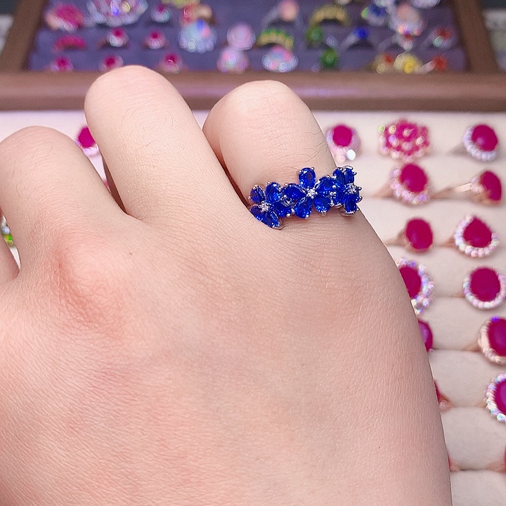 蓝宝石戒指银S925镶嵌