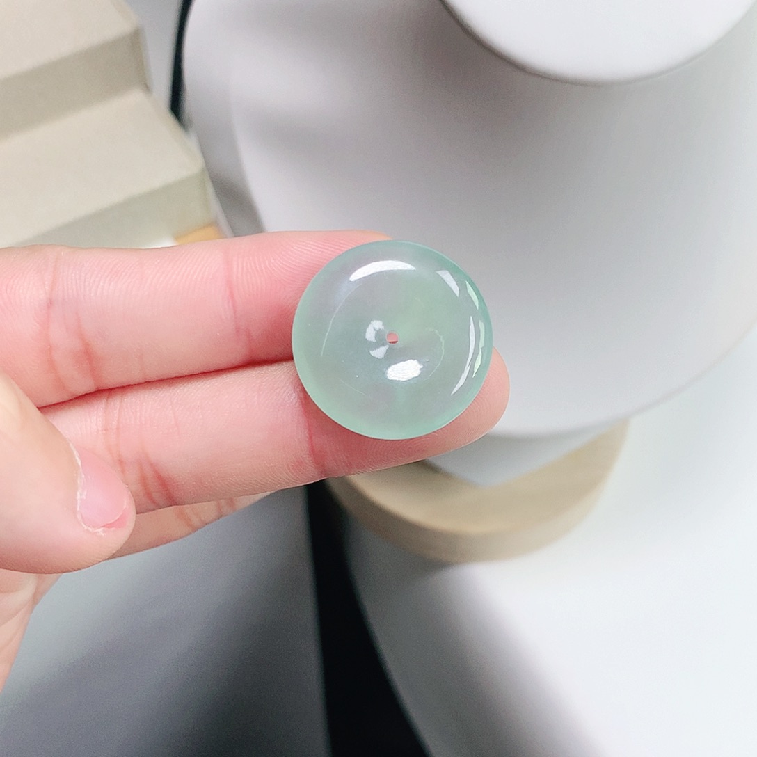 翡翠颈饰未镶嵌偶*噶缅甸天然翡翠平安扣