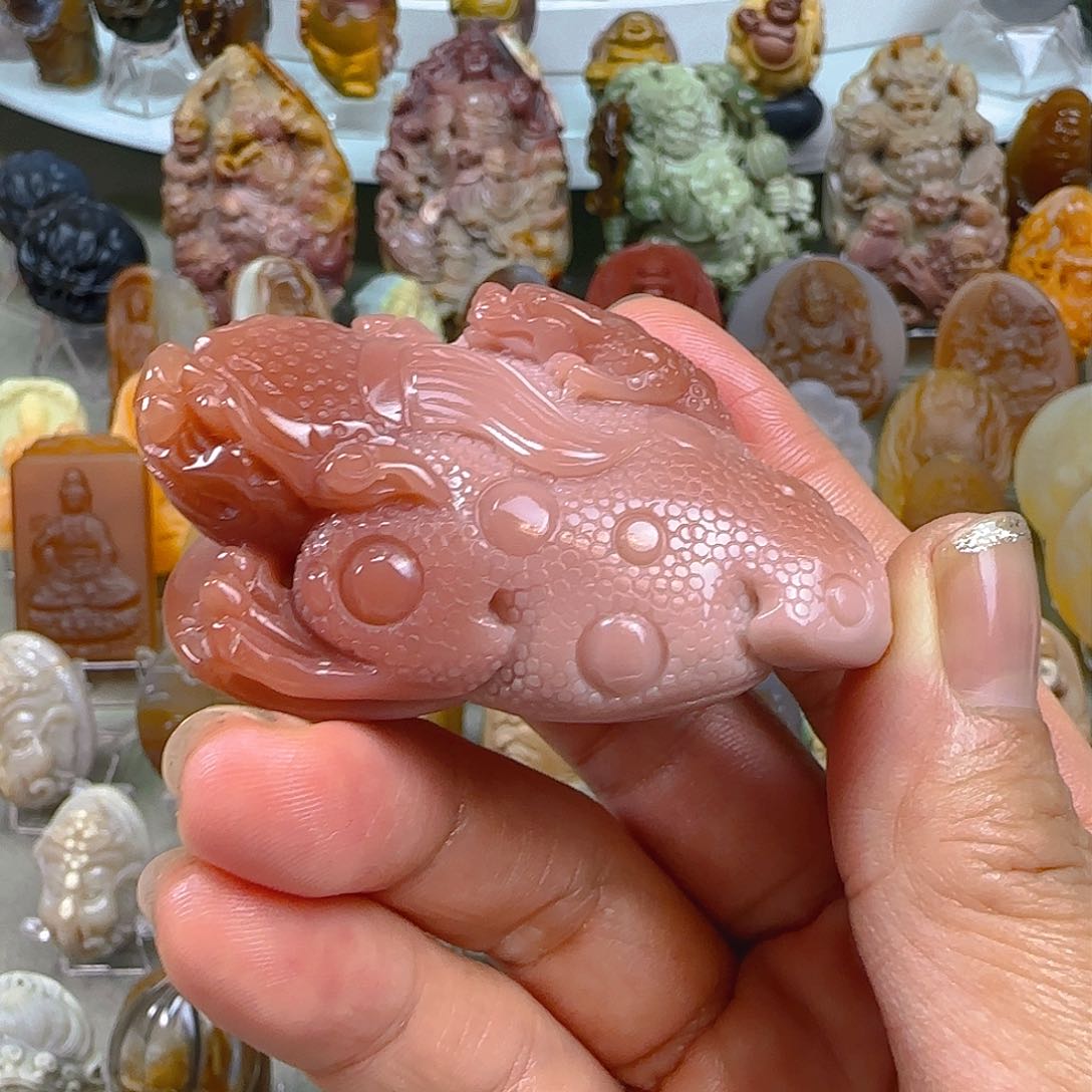 石英质玉1未镶嵌天然阿拉善彩玉纯手工雕刻金蟾手把件