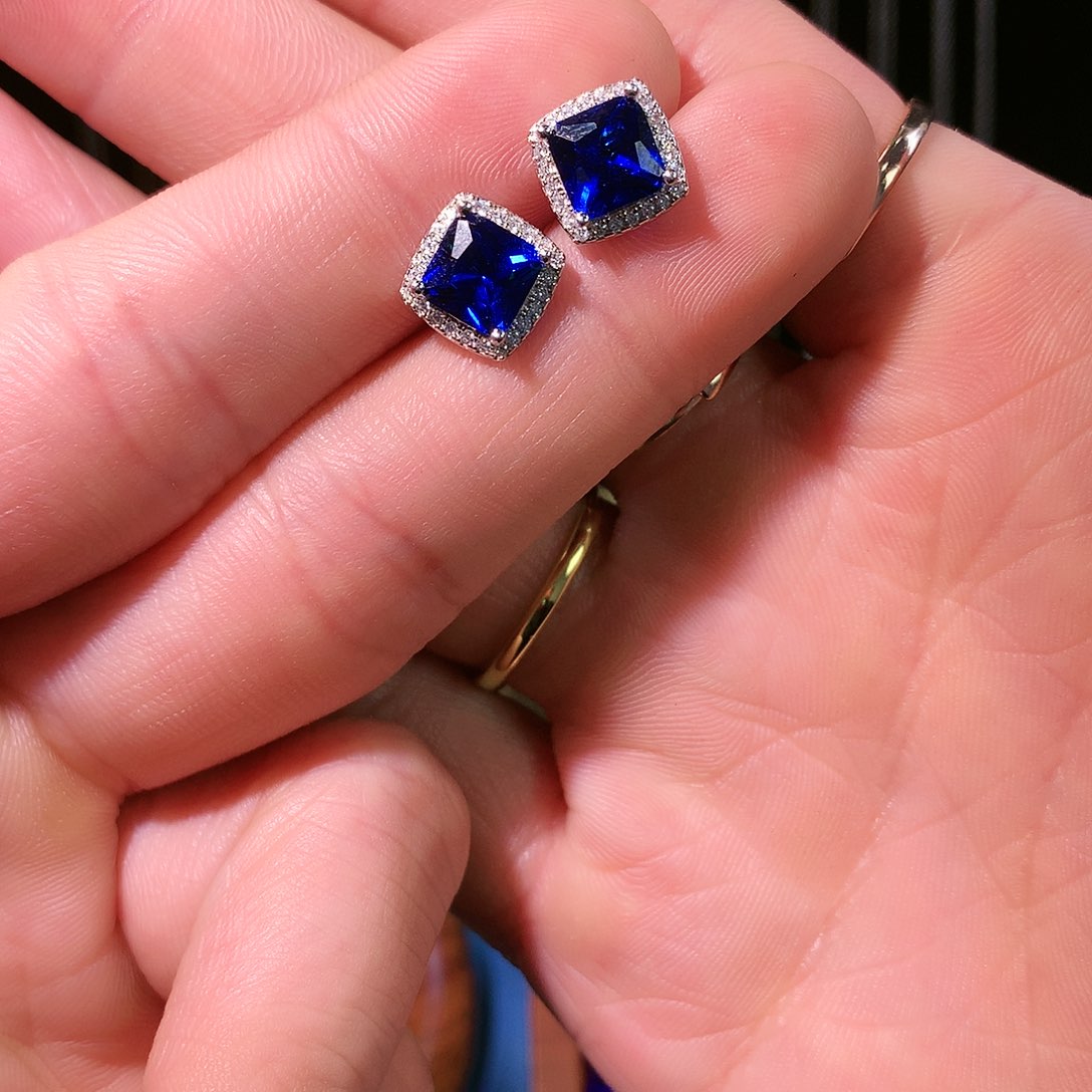 蓝宝石耳饰银S925镶嵌