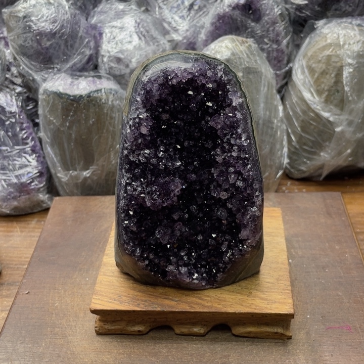 大型摆件（非配饰）未镶嵌水晶