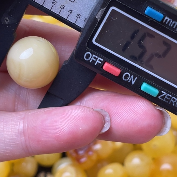 未镶嵌琥珀裸石蜜蜡261