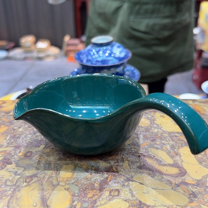 公道一个，瓷。。。品茗