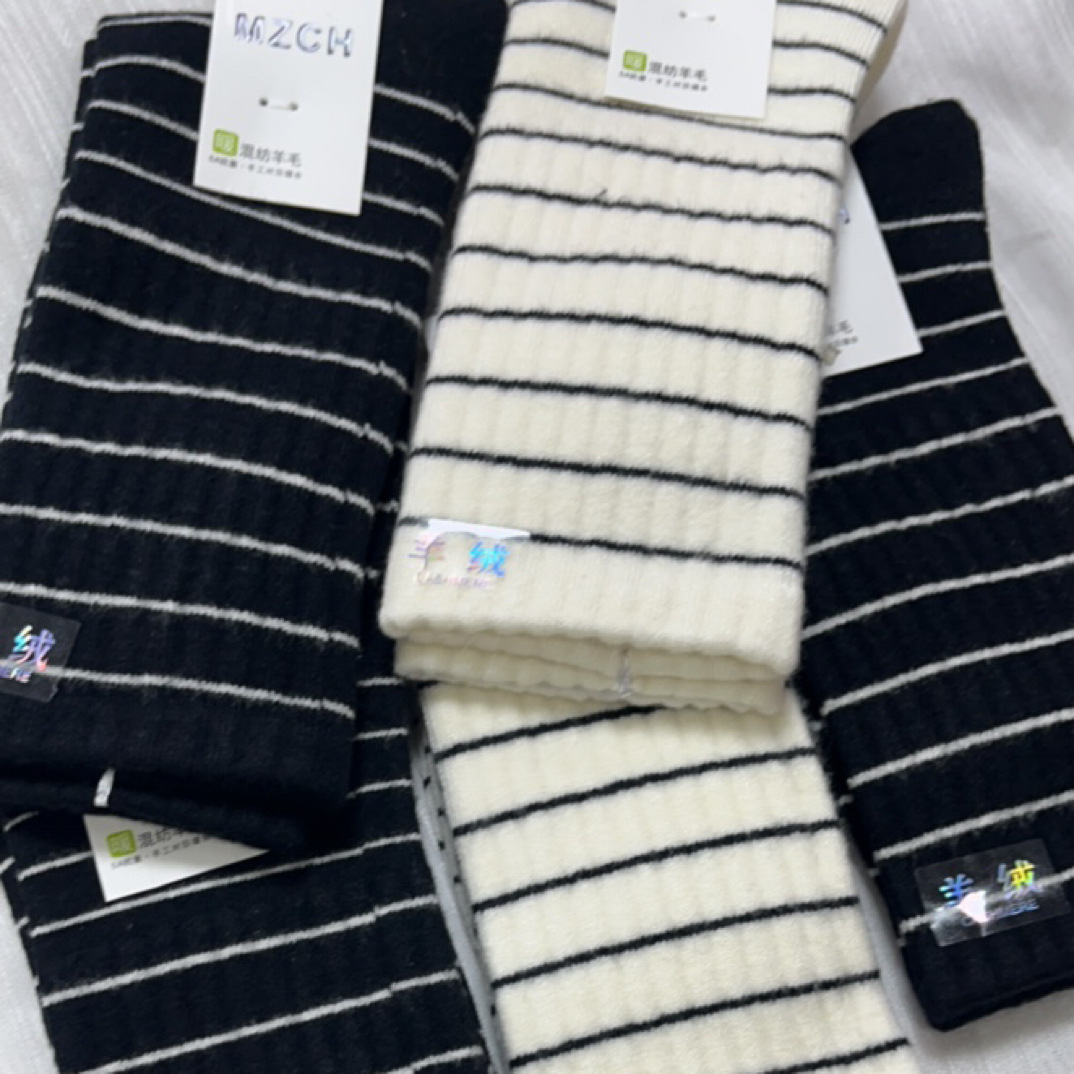 沐织宸女款秋冬加厚保暖羊毛透气舒适百搭中高筒袜子