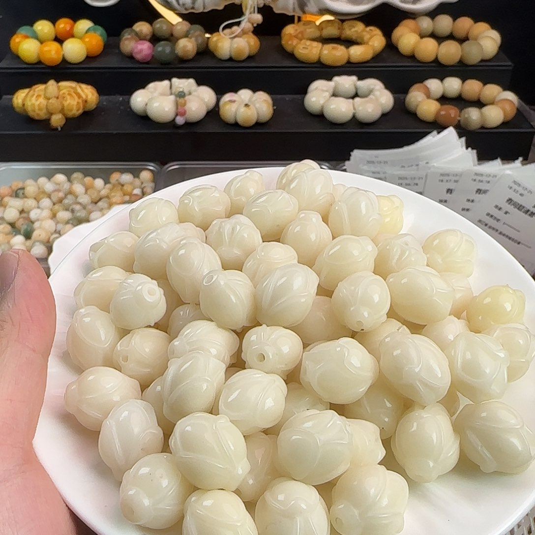 菩提根/象牙果手串瑕疵卡19大玉兰花20颗不挑瑕